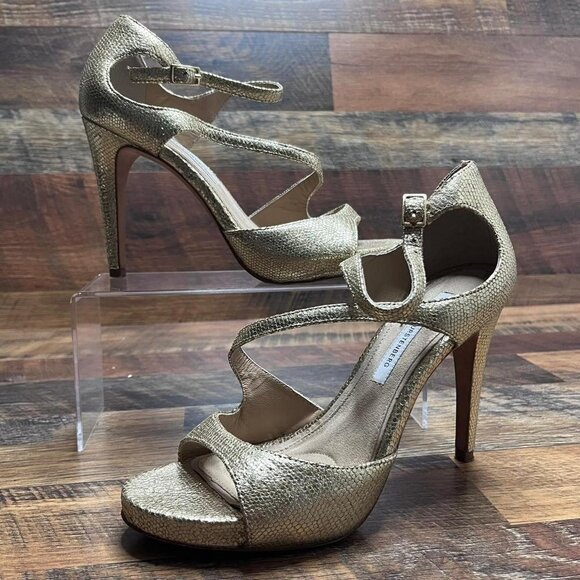 Diane Von Furstenberg Women’s Gold Leather Strappy Embossed Pumps Size 7.5 - Picture 1 of 8